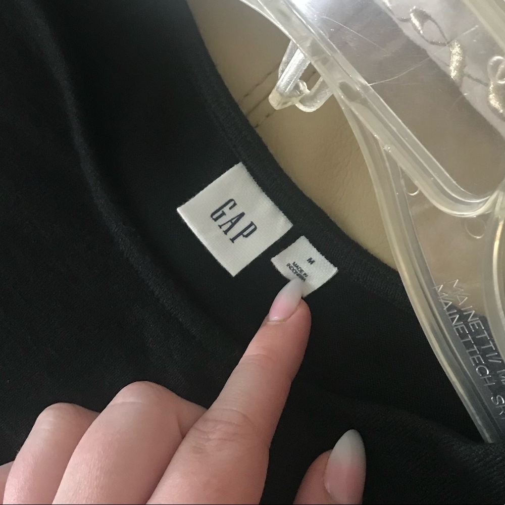 GAP Dress - Picture 3 of 4